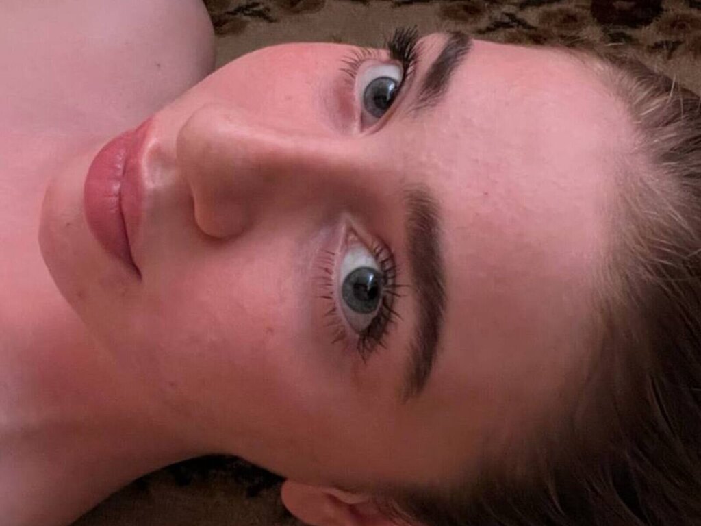 FlorenceClutter's Webcam 